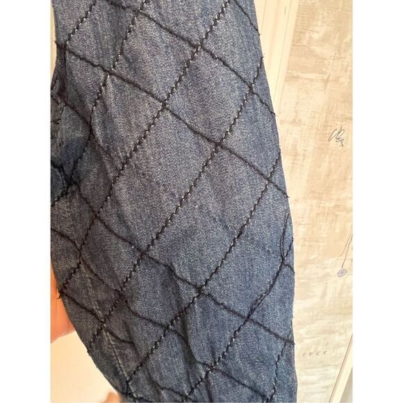 Forever 21 Premium Denim Jacket - Picture 4 of 6